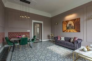 Elegant & Stylish Luxury Living