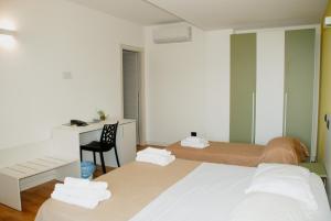 Triple Room with Terrace
