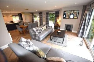 Crann Mhor Holiday Home - 洛赫戈伊尔黑德