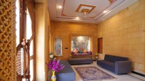 Hotel Golden Signature