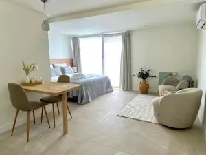 Zelfstandige Studio met Hottub - IJsselsteyn