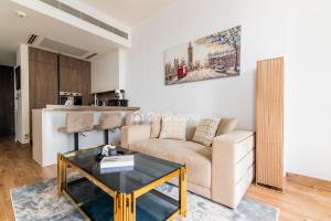 Stylish Studio at Jumeirah Living Marina Gate