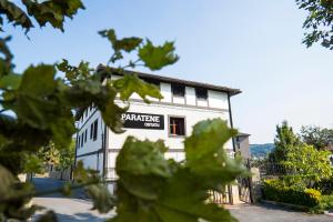 Paratene Ostatu Habitaciones