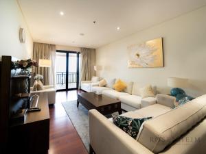 Ultra Luxury Palm Stay - Full Sea & Burj View - Royal Amwaj