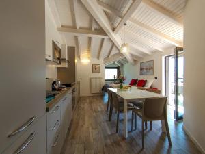 Dascio Silence Ferienwohnung mit Panorama Balkon