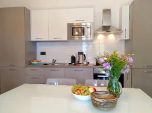 Dascio Silence Ferienwohnung mit Panorama Balkon