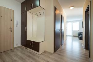 3 rooms Luxury apartment with private parking