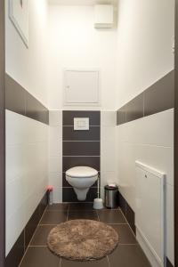 3 rooms Luxury apartment with private parking