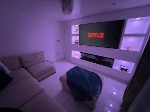 3 Bedroom House - Great Billing