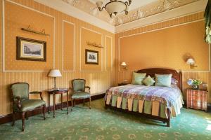 Junior Suite room in Hotel Bristol