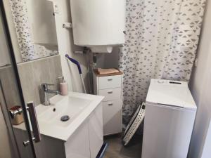 B&B / Chambres d'hotes Tra mare e lago : photos des chambres