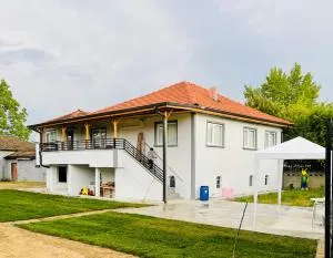 Farm Village - 萨卡里亚