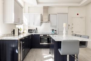 Modern Luxury Soho Apartment