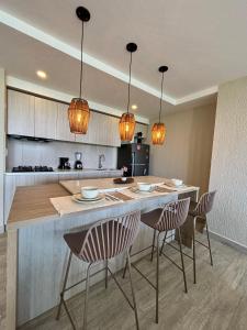 Cartagena Dominique1409 con Jacuzzi en balcón