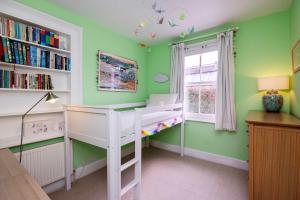 Veeve - Colours of North London