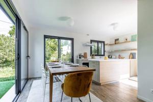 Maisons de vacances Contemporaine a Saint-Trojan a moins de 200 : photos des chambres