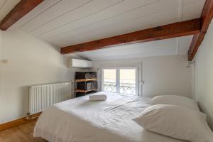 Maisons de vacances La maison du Bonheur Ares 30 personnes avec piscines chauffees : photos des chambres