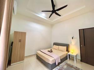 Delima Guesthouse 2 bedroom,1 toilet