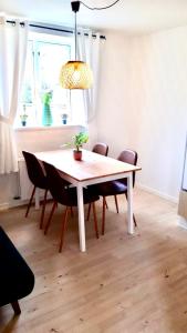 5 minute walk to LEGO house - 50m2 apartment - unit A - garden on site