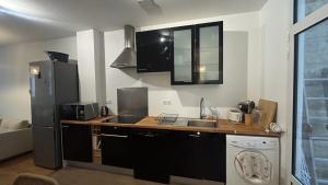 Grand Appartement Avec Patio à Paris 14ème