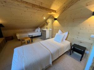 Chalets Charmant Chalet Hiona : photos des chambres