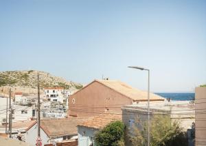 Goudes times - cabanon design en bord de mer