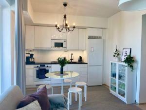 Easy&comfortable living in the middle of services