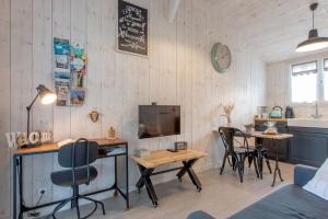 Maisons de vacances Charmant gite cosy et romantique a Sanguinet : photos des chambres