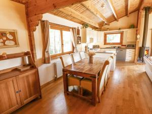Jemima Lodge