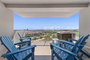 Solare Tower Dreamy Ocean Escape