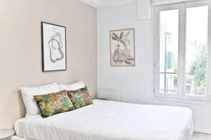 Petit studio moderne à Asnières - أسنيير-سور-سين