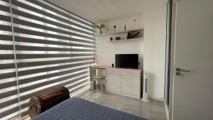 GOLD, Apartamento nuevo de 2 ambientes en Equipetrol cerca del Zoológico