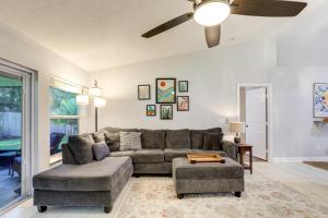 Inviting Jensen Beach Home with Screened-In Patio!