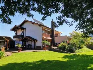 Ferienwohnungen 'Blick Zur Madonna' - Gebüg