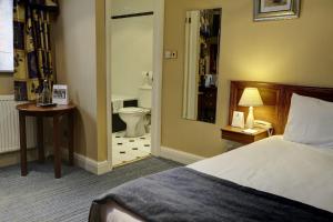 Rose & Crown Hotel Tonbridge By Uno