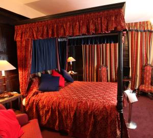 Rose & Crown Hotel Tonbridge By Uno