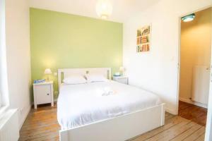 Maisons de vacances Les Roches, charmante troglodyte a Amboise : photos des chambres
