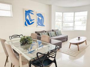 2 BEDROOM ON THE BEACH !