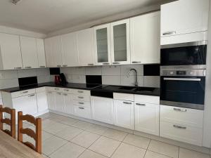 Maisons de vacances Tres belle maison : photos des chambres