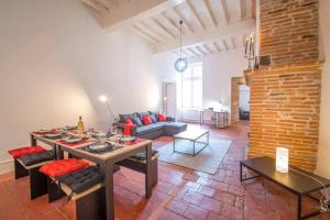 Appartements Le rouge, coeur de ville : photos des chambres