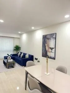 Modern 1BHK Getaway Near PDO - Ruwī Gharbī