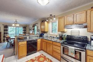 Boulder Ridge Hideaway