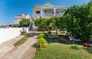 Awesome Apartment In Bibinje With Wifi