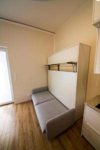 Wyspa Uznam Marina Jachtowa