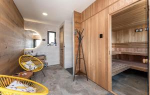 Cozy Apartment In Drage With Sauna