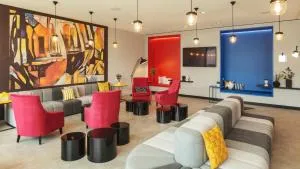 Holiday Inn - the niu, Form Stuttgart Feuerbach by IHG - Feuerbach