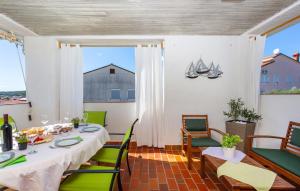 3 Bedroom Stunning Apartment In Krk