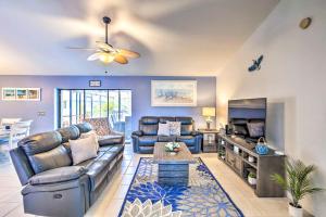 Fort Myers Coastal Retreat Lanai with Pool!