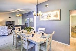 Fort Myers Coastal Retreat Lanai with Pool!