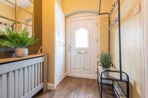 Chester home slps 5 by restfully